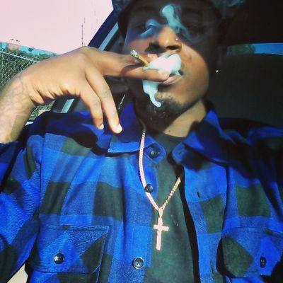 LilNatural_Cuh3's profile picture. Sc: LilnaturalLLmd3 #Livin life day to day !its too short so I try nd get it Craccin as much as possible #LONGLIVEMARKYD #INKGANGxINKCITII #ZOOGANGOFFICIAL