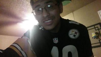 Teams Are For Rookies, All I Got Is My Self At The End Of The Day, Nd I'll Remind My Self That Til My Casket Door Closes.