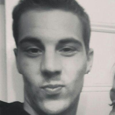 Joemikic's profile picture. Im Croatian but Canadian born. Tall. Handsome. Kind. Big hearted and real. Social. Down for fun and tryig new things.  ❤️outdoors nature adventures