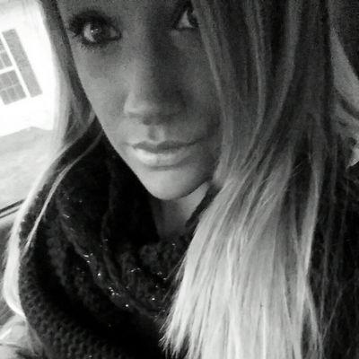 nicole_renee330's profile picture. 