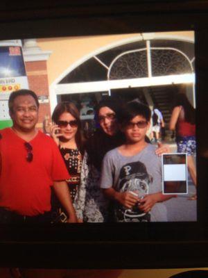 Keluarga Latuconsina! @prillybie @rajalatuconsina @ullyjulita1 @rizalltc:* Resmi&fllwd by om @rizalltc ✌