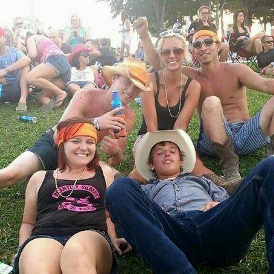 ceallen1995's profile picture. love the life you live, live the life you love