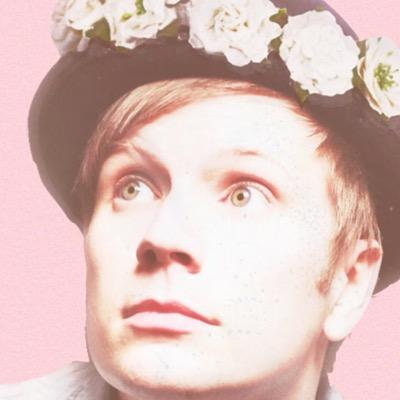 -2006 emo trash ☆Ryden trash☆ ☻ ☻ ❋Folie a deux stan❋ ~Patrick Stump enthusiast~