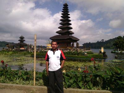 dindawigati's profile picture. 