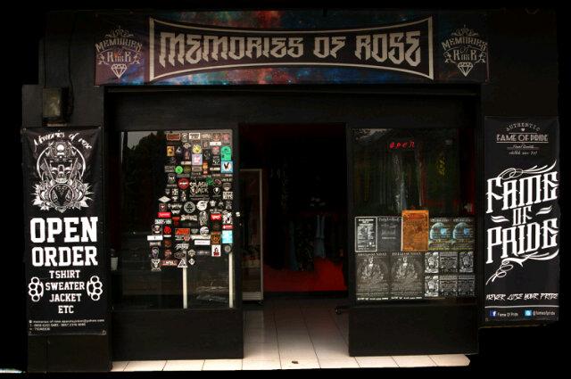 Menyediakan bagi pecandu merch musik local and handmade•snapback•slingbag•totebag CP PIN.   23BBD13C/2B1A001A. SMS 085723237266