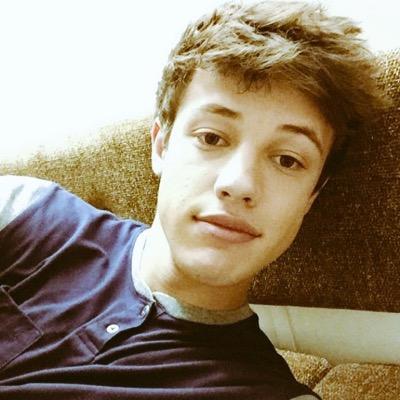 Follow Your Dreams✨ Cameron Dallas Is Bæ