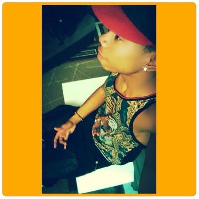 quaimoney's profile picture. trappin&stackin
i cant see heaven being much better than this
ganggang