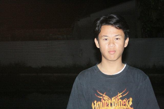 Simple life, working hard, to live more than a simple :)