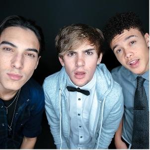 DM any confessions you have about IM5 or 5ers, kept 100% secret. (any tweet that starts with confession: arent my words xx)