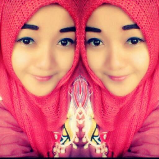 Student @UPI YPTK Padang || Informatic Engineering || Im a Mouslem || I Love ALLAH, Prophet Muhammad SAW, My Parents, Family ♡My Future :* DoddySauQy♥