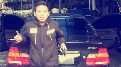 EL_Yulizar's profile picture. SF7(Dota2)•FILO TEAM(PointBlank) • 24#Dnahyyiazhr