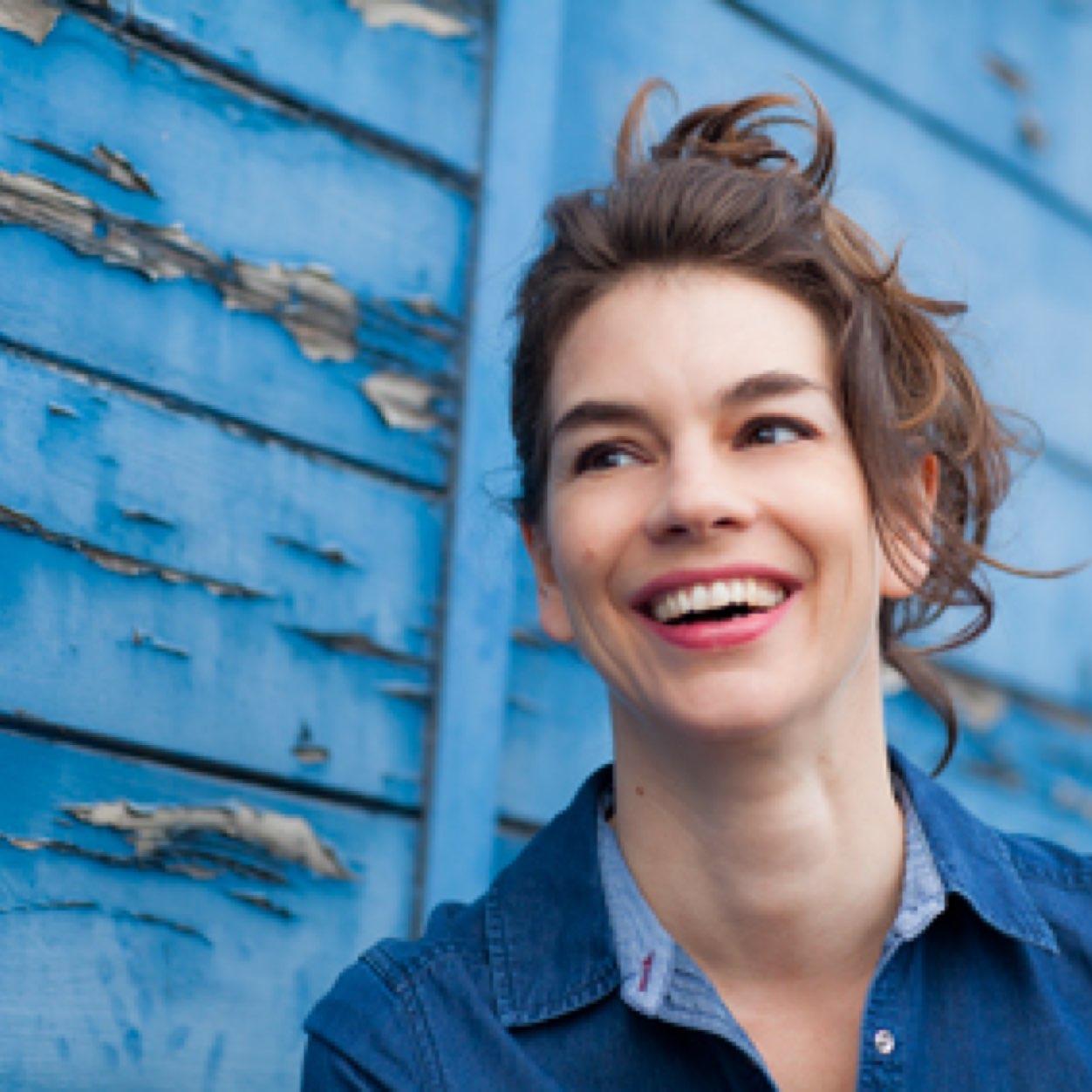 Actriz y directora teatral, Schauspielerin und Regisseurin