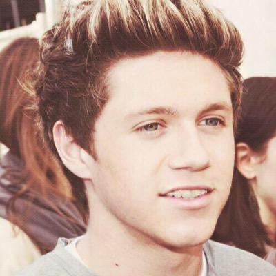 folllow @insatiablehoran