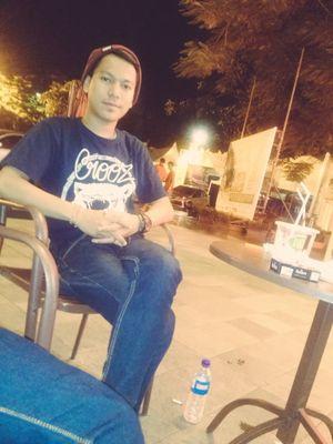73E7F870  i miss your voice...
i miss your lough
i need your hear...
i need your hug
.in every night in every day is you..
