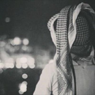 من #الكويت، آرائي تمثلني شخصياً، والريتويت لا يعني الموافقة بالضرورة. البلوك فقط لقلة الأدب الابتسامه افضل سلاح للحياه