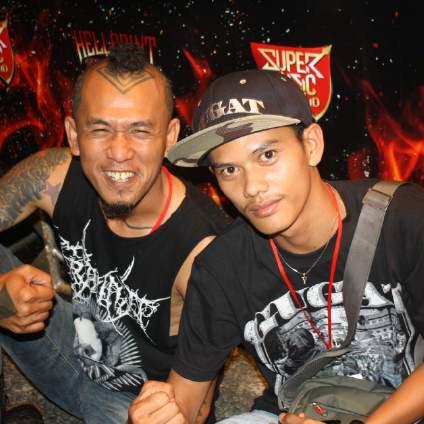 HHadimansyah's profile picture. Jangan menilai orang, dari cerita orang.