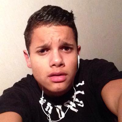 G3woon_nino's profile picture. je kijkt naar mijn bio volg me gelijk-You just looked at my account just followme