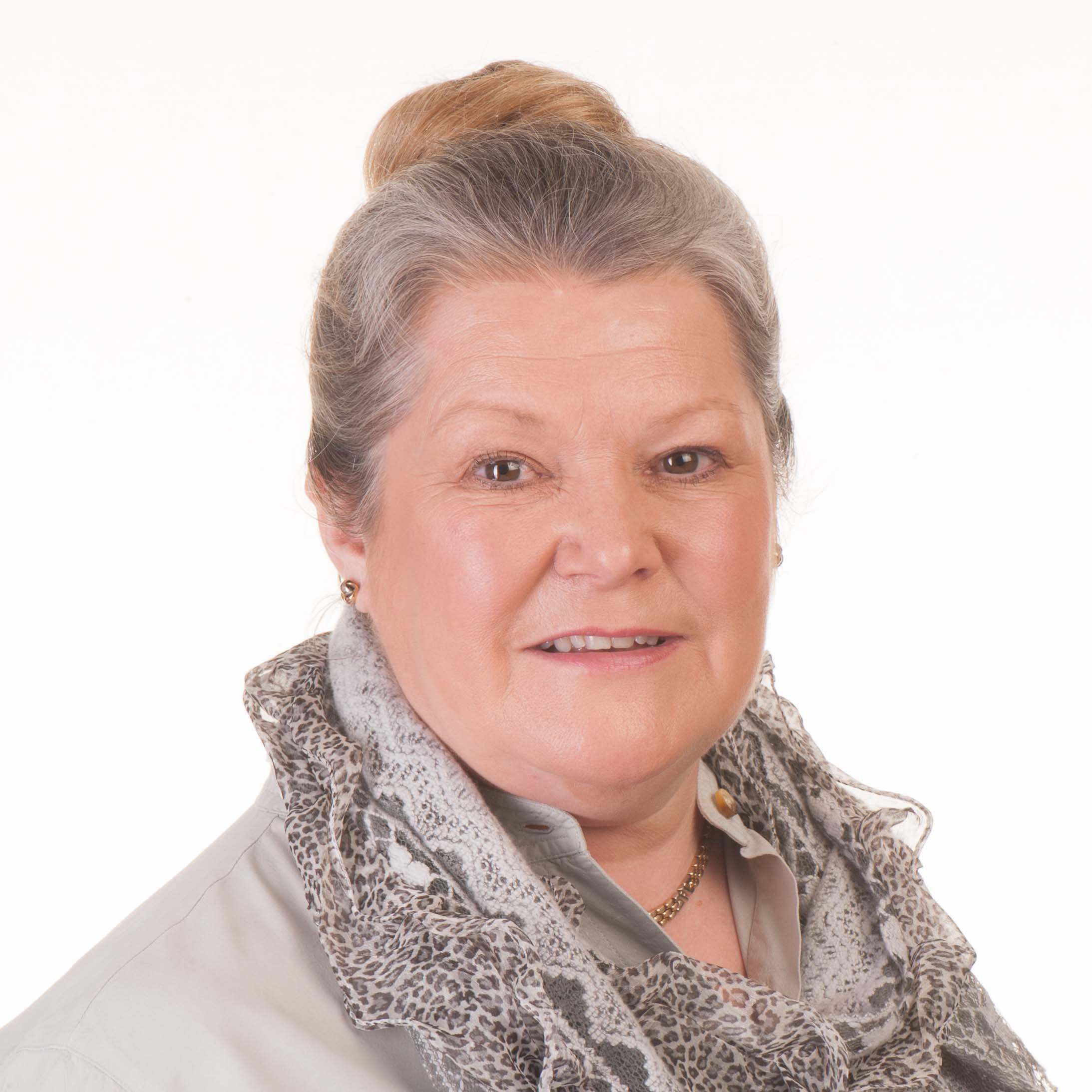 AnnaCTTG's profile picture. #Strategy consultant, coach, facilitator and author. Founder of Cutting Through The Grey - helping business leaders make sense of complexity https://t.co/QWnqU4DgmG