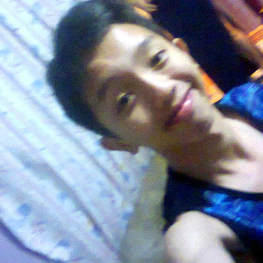 15/friendly/Kind/my hobbies playing basketball, badminton and volleyball/ i love music and i love singing