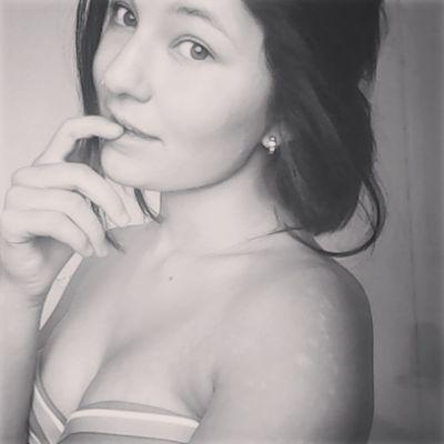 im ally, im inlove with 50 shades of grey the book has given me a different look on like and its amazing.