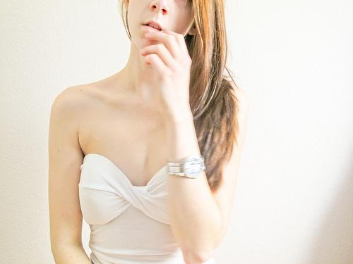 Being a successful writer boils down to  not being distracted by,oh hell !  Anonymovs