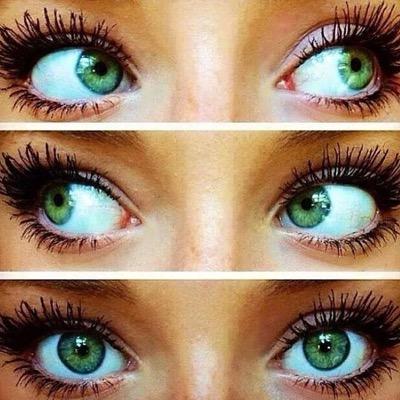 Welcome to Enchanted Beauty Im a Younique distrbutor with some amazing products including gorgeous lipglosses,beautiful eyeshadows & the NEW AMAZING 3D MASCARA
