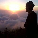 mkhaizizai's profile picture. the new life