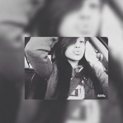 im trying mu best to stay strong ✊ && trying to forget about him