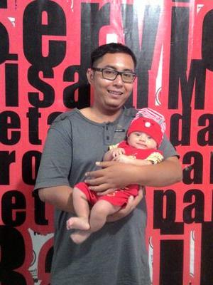 Antoexs's profile picture. Yang penting asik...