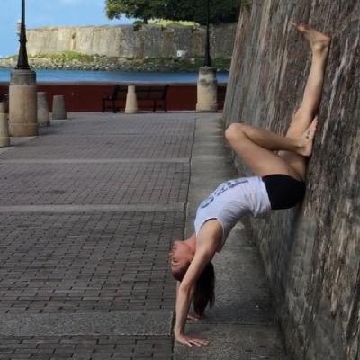 kimallanyoga's profile picture. @busybodyogi on Instagram tweeting random thoughts ❤️
Lawyer by day, yogini by life, nerd, clown, bookworm, dancing queen, bossy, LOUD, girlpower✌️#keepyogareal