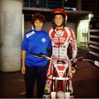 nuria_18_'s profile picture. No tenim res a perdre per cridar INDEPENDÈNCIA