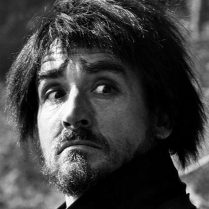 Lourid1985's profile picture. arcitaliano di passaporto yankee, da sempre dedito all'amletica leggera, se avesse potuto scegliere tra la vita e la morte, avrebbe scelto l'America.