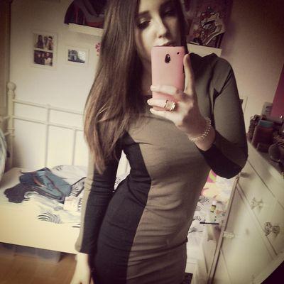 sarah  19.  handball ⚽ love ❤