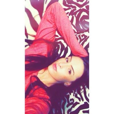 follow my new twitter @taylorwelshh