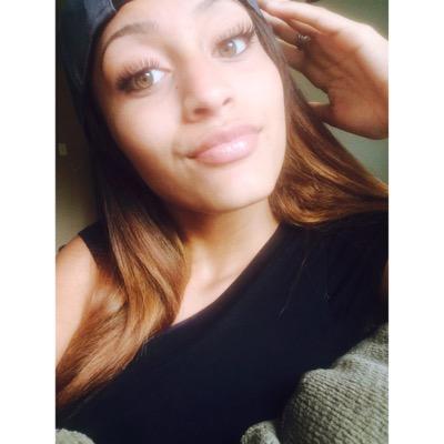 AshyleeShakur's profile picture. LONG . LIVE . LOU ❤️