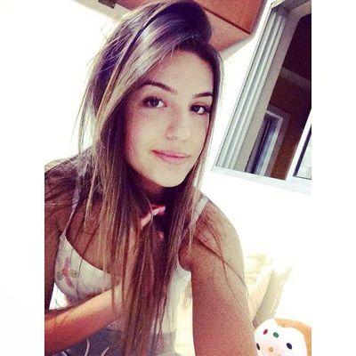 Amo a las personas que no dan vueltas, seguras de si mismas y que sepan enamorar !! ❤