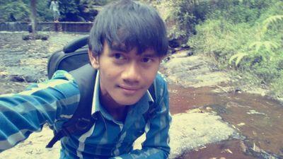 DouemPhalloek's profile picture. 