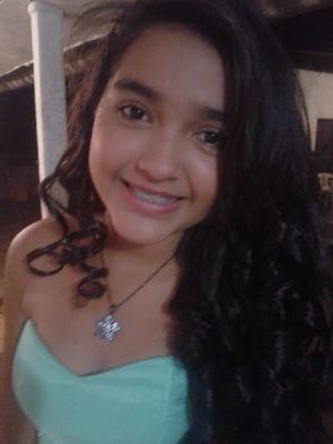 BFFA: SHARIKC MORENO
!VIVIO MI VIDA DIFRUTANDO KADA MINUTO CON MIS AMIGOS Y FAMILIARES Y NO ME AMARGO POR ND SIEMPRE ORGULLOSA DE LO K SOY SIN ARREMTIRME DE ND!