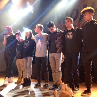 I WENT WOAH TOUR & OMG FEST!I love dylan Alyssa chase Pape jacob becky and Karen