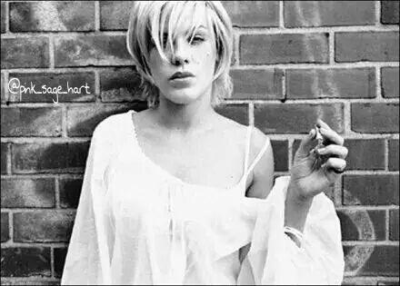 pink_sage_hart's profile picture. 