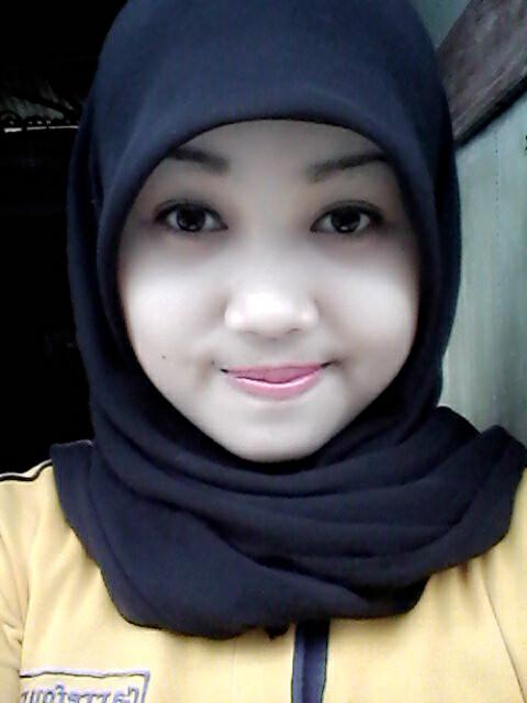 Sad in first..sweet in last..:)♥mom en dad|♥allah|♥my sista en zidane damanik|791b90ad|089682686926✉