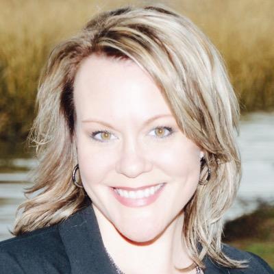 I am a licensed real estate agent in the DFW area. I have 20 years experience in the mortgage/real estate field.