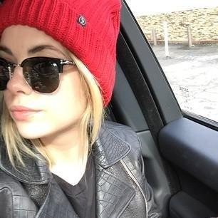 se gostarem e quiserem, sigam e dêem RT que eu envio por dm 
 Aceito pedidos pela dm ❤️