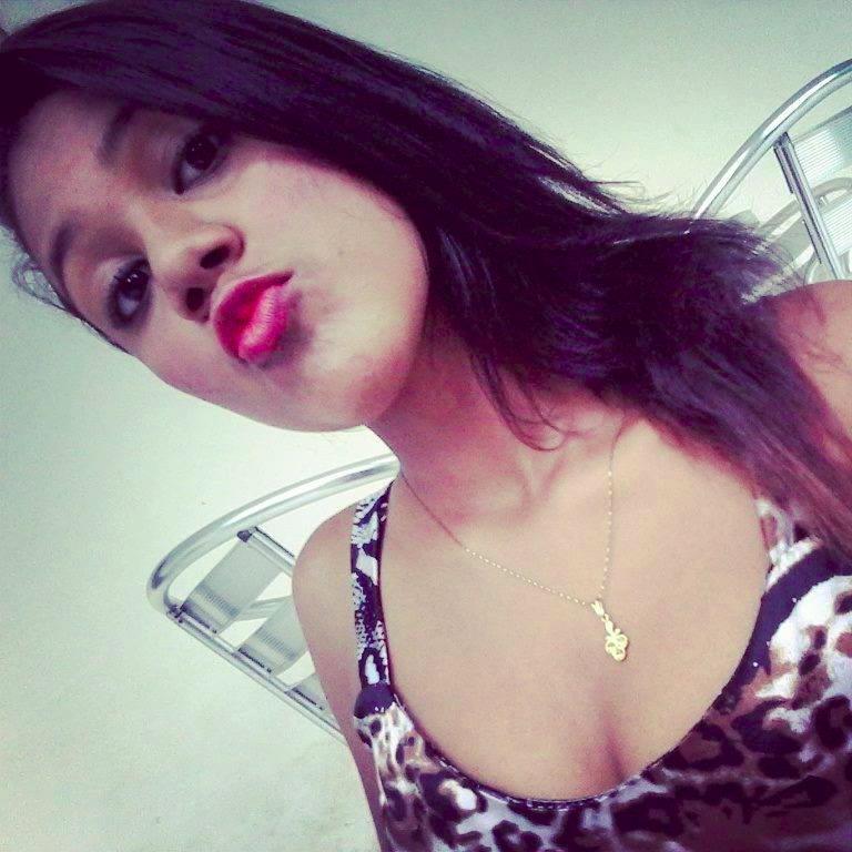 MilenaEnd's profile picture. Se for falar mal de mim : me cham ! sei coisas terríveis a meu respeito.  
Face : :/http://t.co/huBXWofZ1v