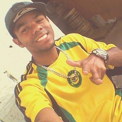 U.u HUMILD & VERDADEIRO s2