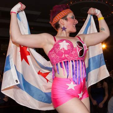 Three-time champion of The Chicago League of Lady Arm Wreslters. Now pushing you past your limits as a Master Trainer at The Barre Code.