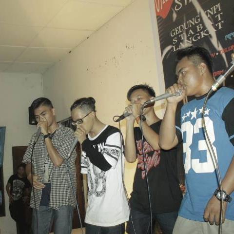 http://t.co/qoD121zhcT | PIN: 597F11DE | @StabatHiphop | @StabatBeatbox_ | ♥Islam | Stabat 30 Maret 1996 | HIP-HOP |