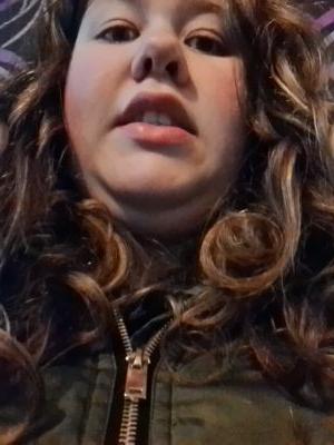 adelemartin145's profile picture. 