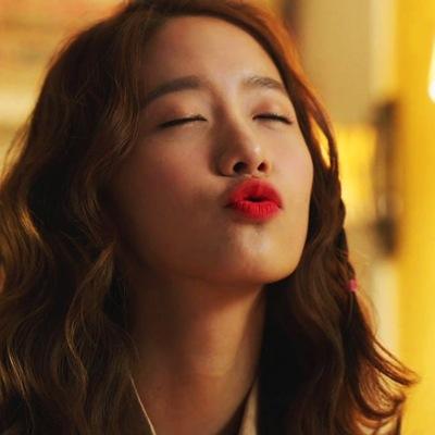 Its me ツ * im yoong･✿..:* just bot :