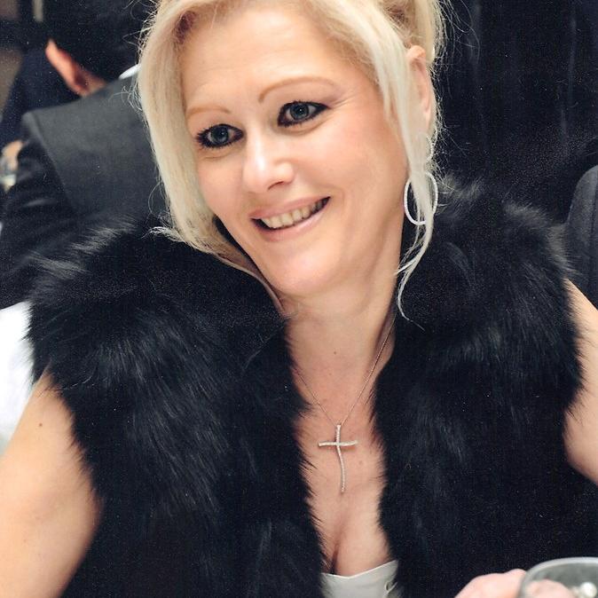 MariaNwntas1's profile picture. 